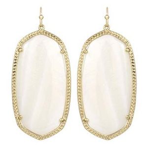 Kendra Scott Danielle Earrings - Mother of Pearl